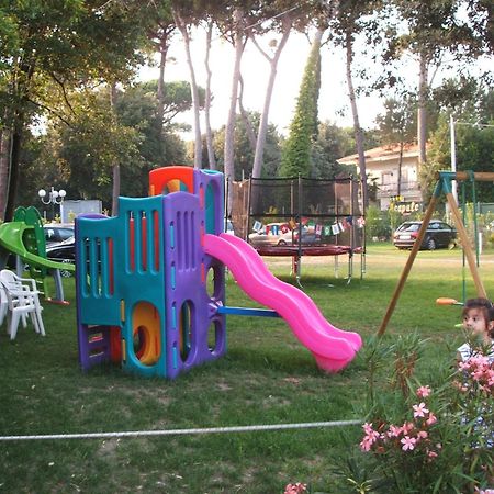 Hotel Astor Victoria Forte dei Marmi Ngoại thất bức ảnh