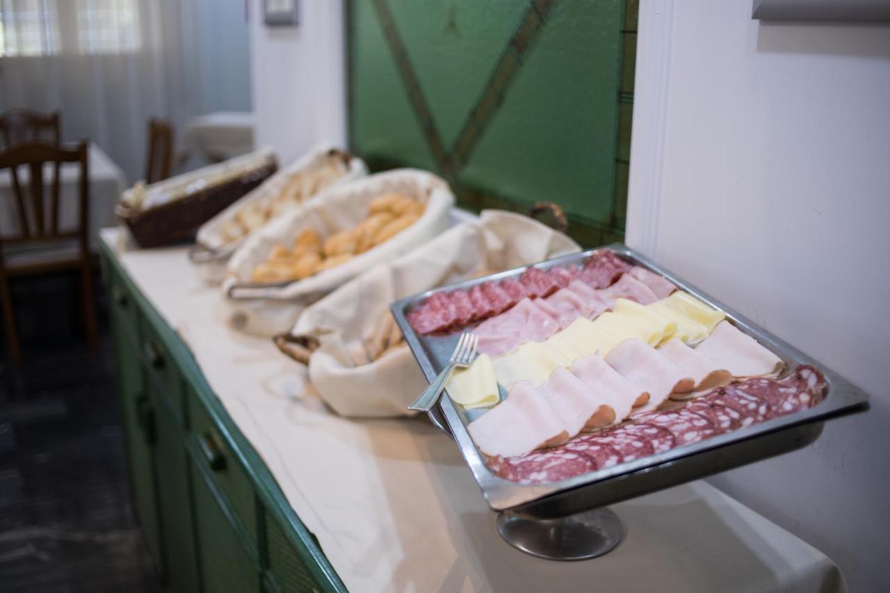 Hotel Astor Victoria Forte dei Marmi Ngoại thất bức ảnh